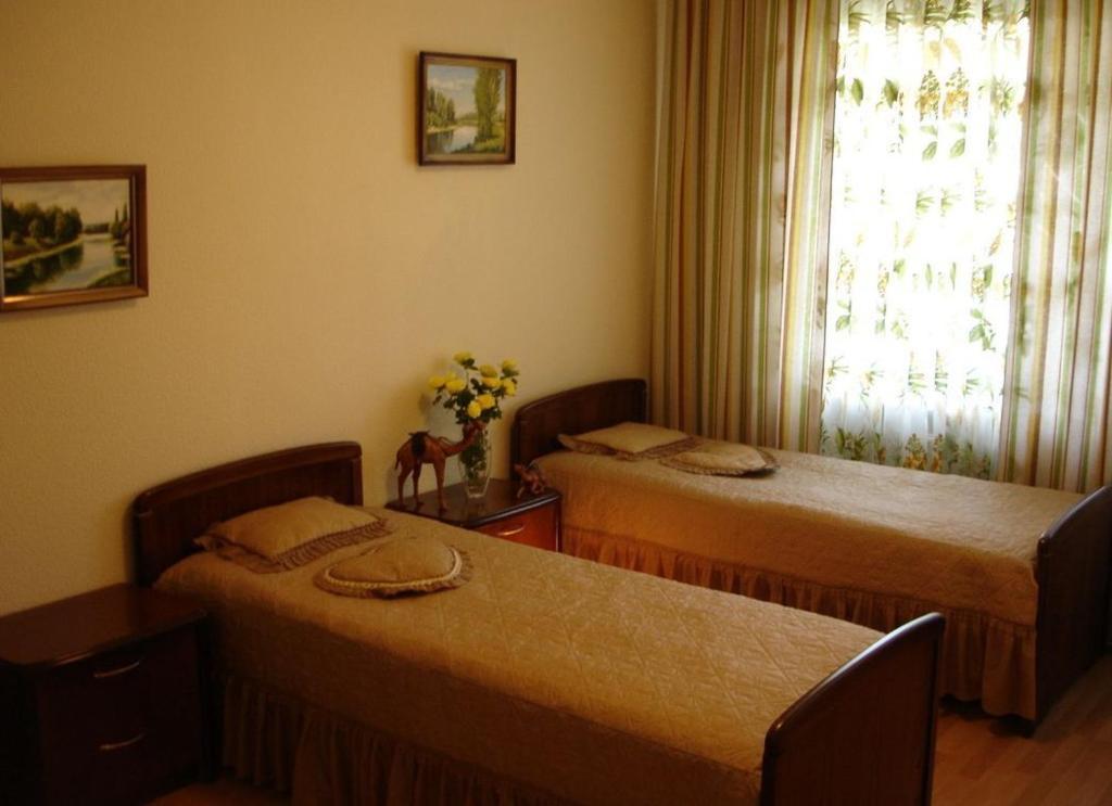 Sinay Hotel Poltava Cameră foto